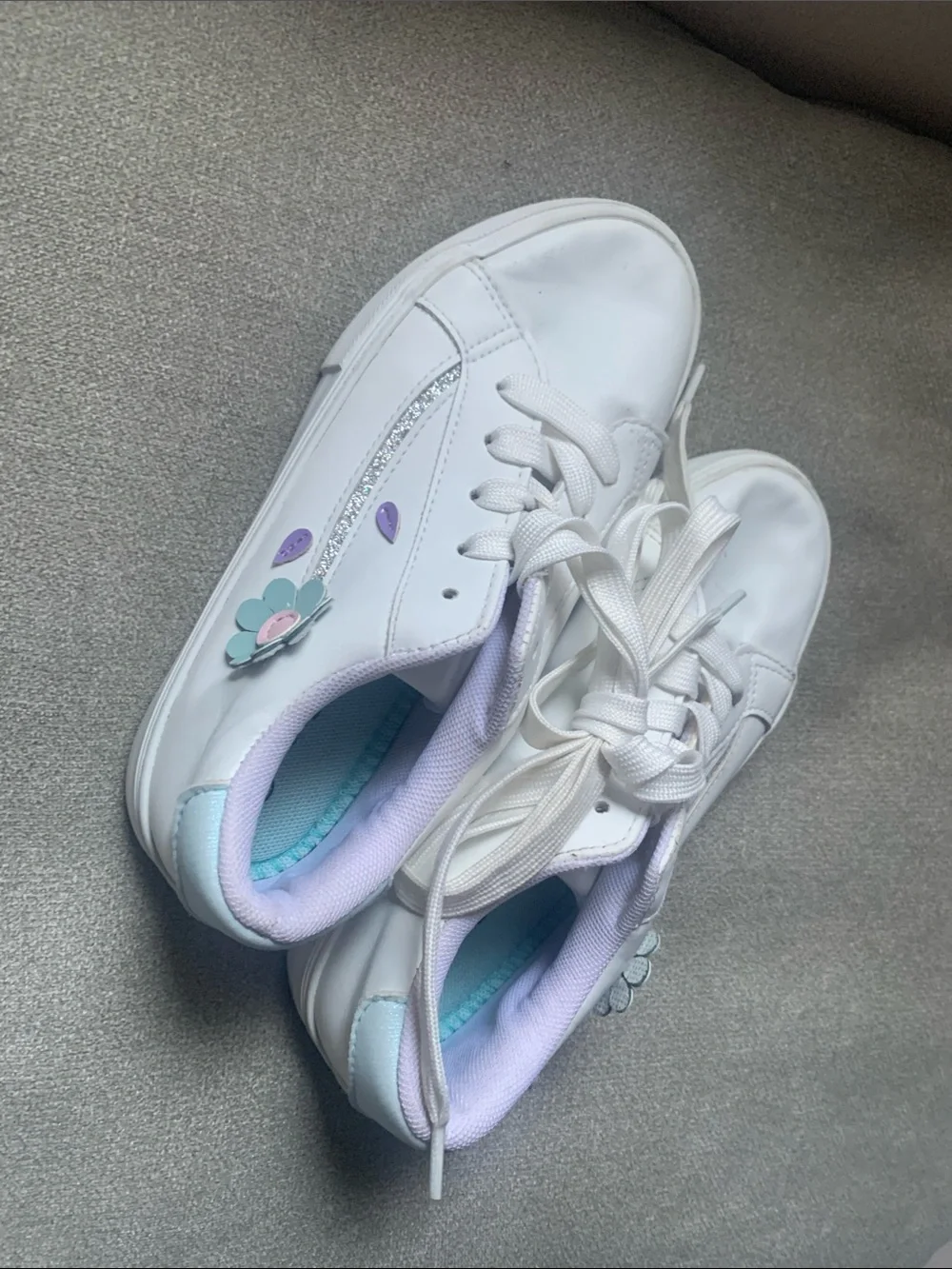 White Low-Top Sneakers with Pastel Flower Accents